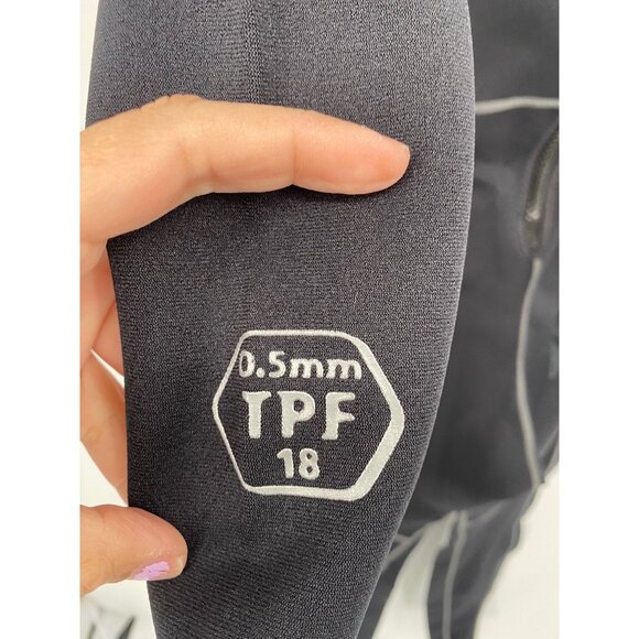 SCUBAPRO SCUBA PRO LIGHTWEIGHT THIN NEOPRENE 0.5MM TPF 18 DIVING SUIT SIZE SMALL - Picture 5 of 5